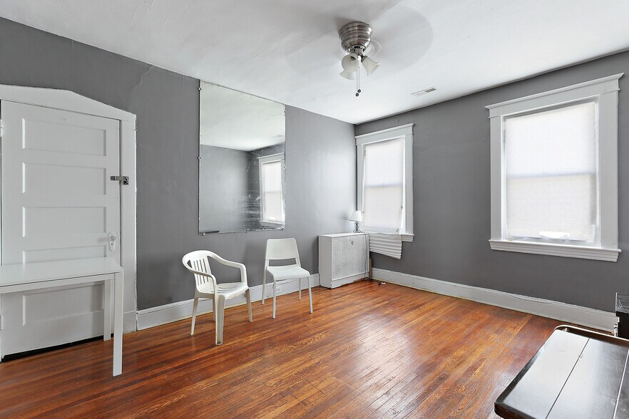 More Photos Of 2519 Liberty Heights Ave, Baltimore Apartments For Sale