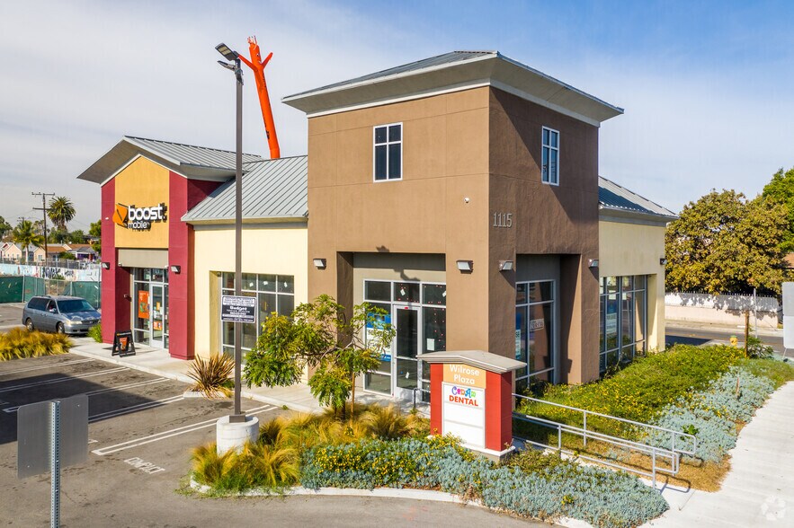 More Photos Of 815 W Rosecrans Ave, Compton Unknown For Lease