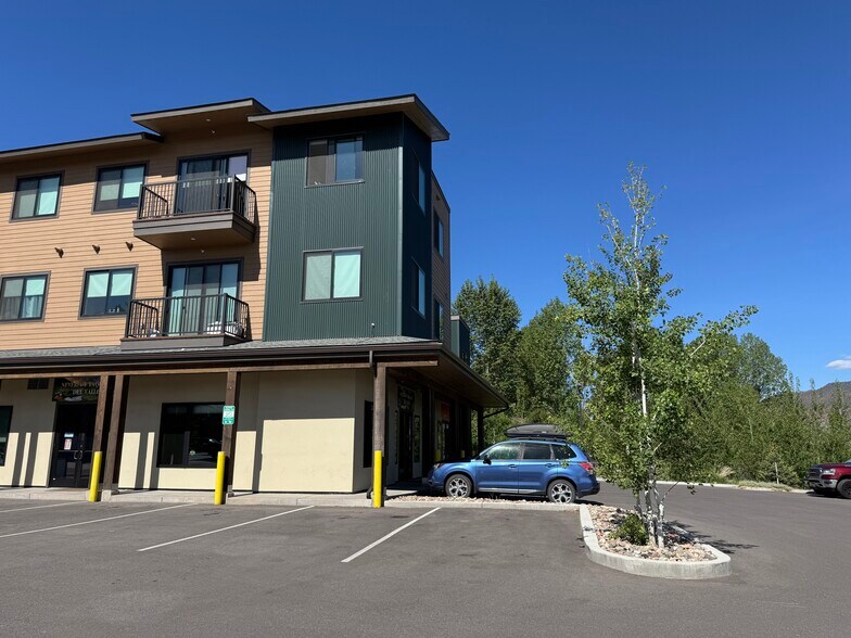 More Photos Of 700 Red Table dr, Gypsum Apartments For Sale