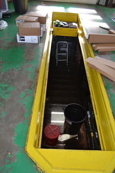 More Photos Of 2550 Plover Rd, Plover Auto Repair For Sale