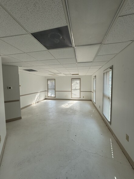 More Photos Of 1831 Independence Sq, Dunwoody Office For Lease