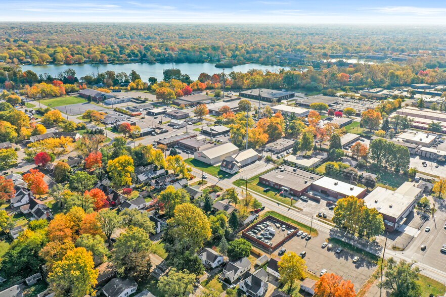 More Photos Of 2601 E 56th St, Indianapolis Research And Development For Sale