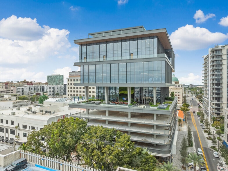 More Photos Of 300 Banyan Blvd, West Palm Beach Unknown For Sale