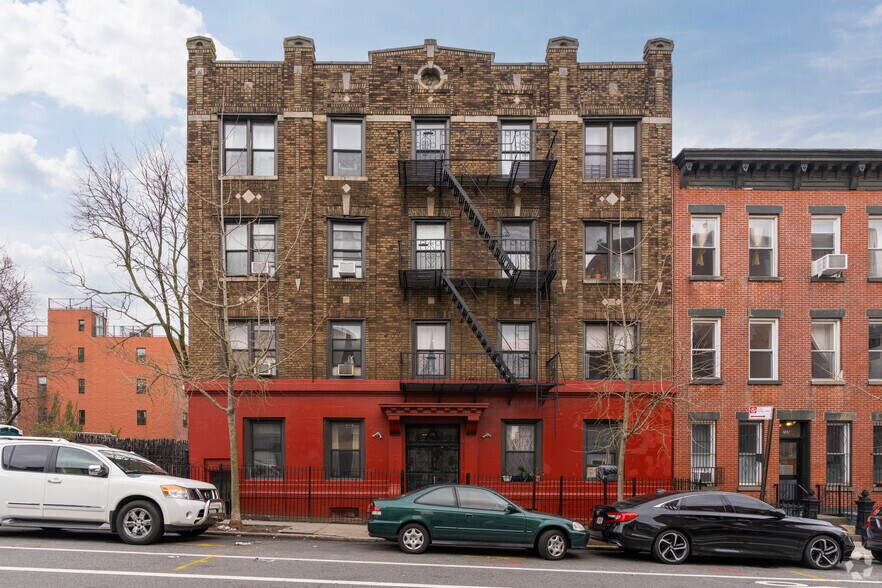 More Photos Of 270 15th St, Brooklyn Apartments For Sale