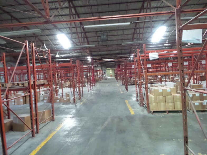More Photos Of 305 Industrial Ave, Port Gibson Distribution For Sale
