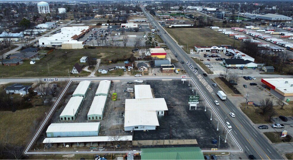 More Photos Of 1802 S 8th St, Rogers Self Storage For Sale