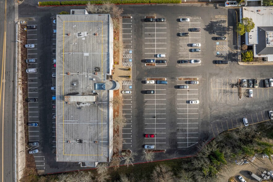 More Photos Of 5440 SW Westgate Dr, Portland Medical For Lease