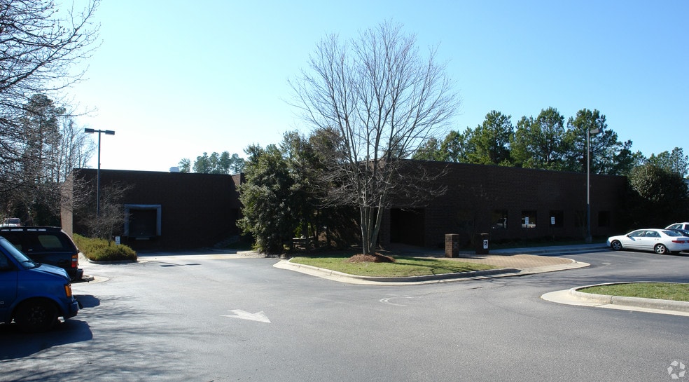 More Photos Of 2720 Discovery Dr, Raleigh Flex For Lease