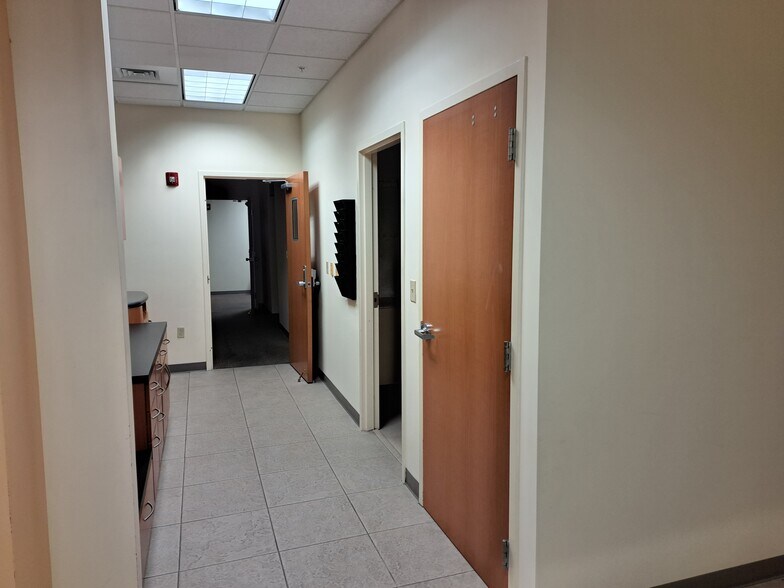 More Photos Of 130 S Indian River Dr, Fort Pierce Office Residential For Sale