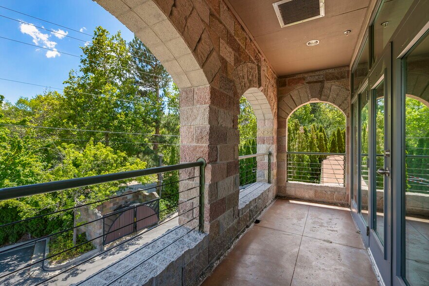 More Photos Of 6160 Plumas St, Reno Office For Lease