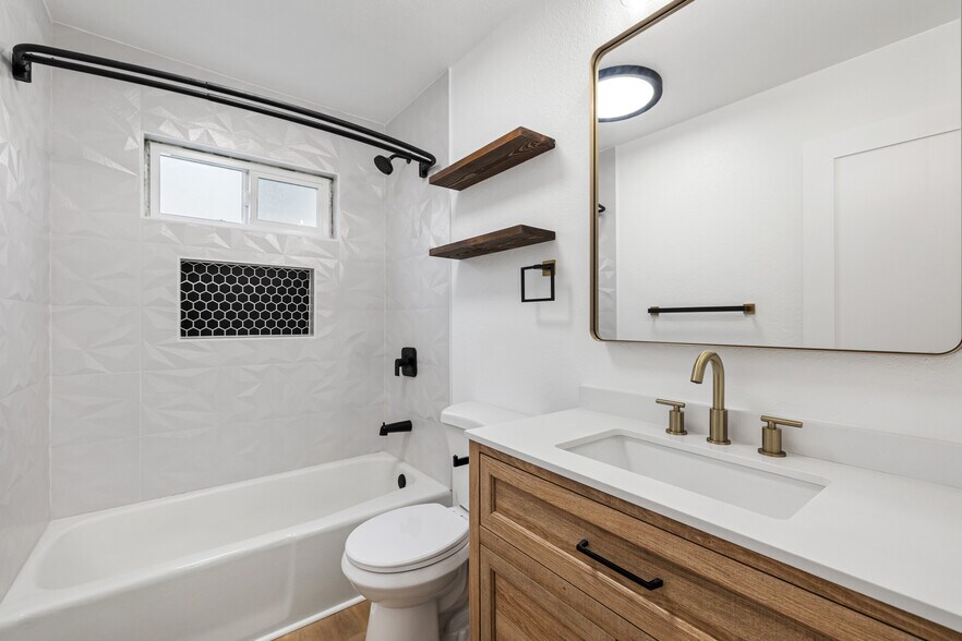 More Photos Of 4162 Arizona St, San Diego Apartments For Sale