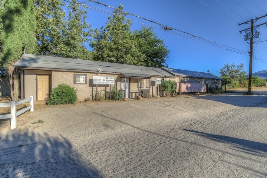 More Photos Of 56460 US Highway 371, Anza Office For Sale