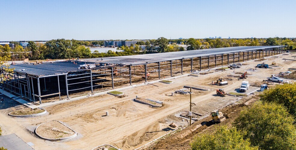 More Photos Of 4500 Britton Pky, Hilliard Light Manufacturing For Lease