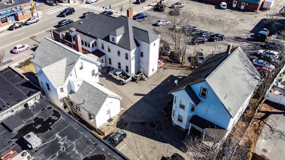 More Photos Of 916R Main St, Waltham Storefront Retail Residential For Sale