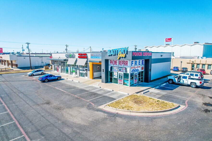 More Photos Of 2300 S Georgia, Amarillo Restaurant For Lease