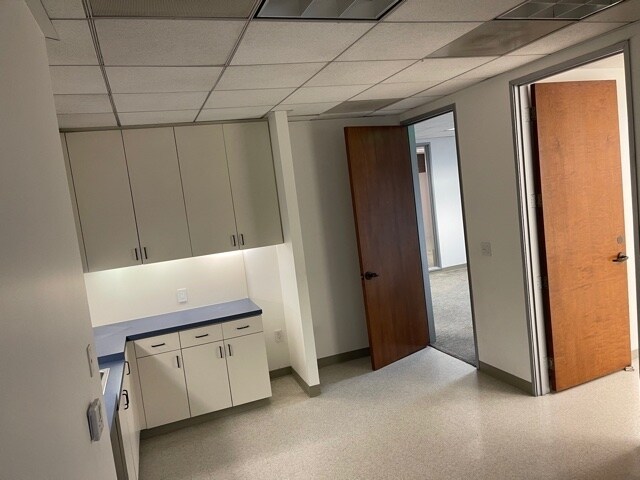 More Photos Of 2600 Mission St, San Marino Medical For Lease