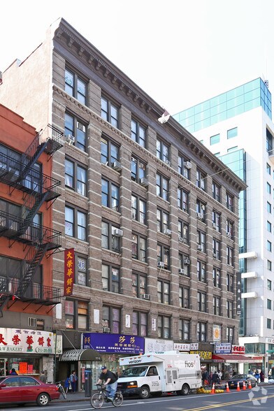 More Photos Of 17-23 E Broadway, New York Office Residential For Lease
