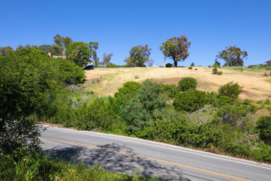 More Photos Of 5942 Busch Dr, Malibu Land For Sale