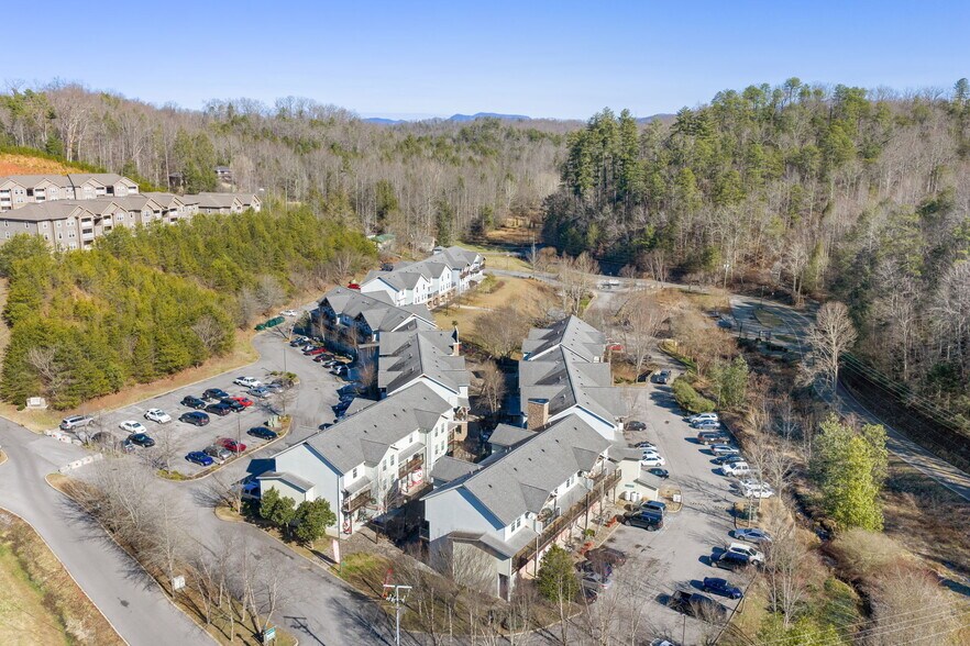 More Photos Of 849 Glades Rd, Gatlinburg Specialty For Sale