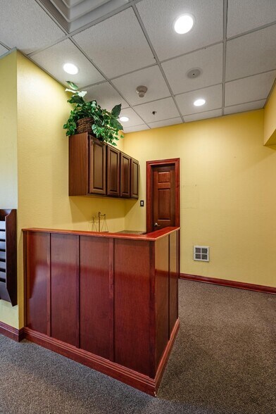 More Photos Of 301-317 4th St S, La Crosse Office For Lease