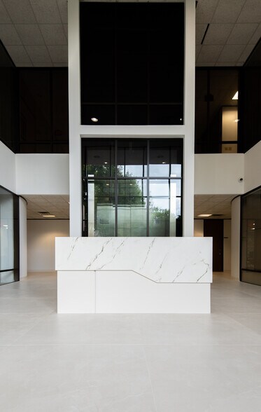 More Photos Of 1240 Blalock Rd, Houston Medical For Lease