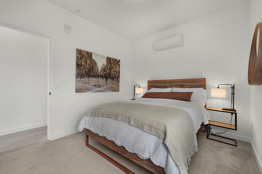 More Photos Of 1375 N Wygant ST, Portland Apartments For Sale
