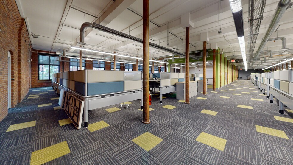 More Photos Of 20 Winooski Falls Way, Winooski Office For Lease