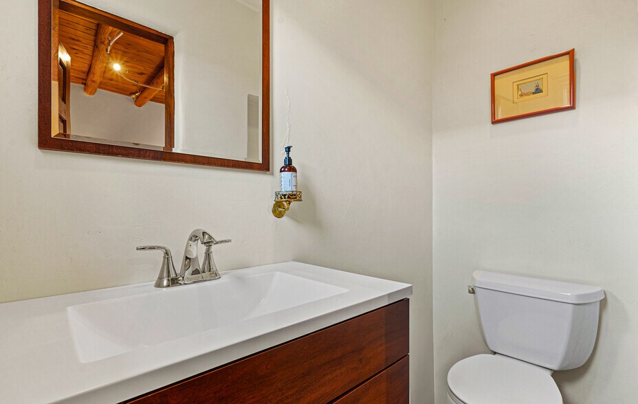 More Photos Of 1315 S St. Francis, Santa Fe Office For Sale