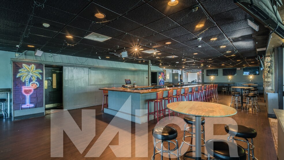 More Photos Of 2650 Eastern Blvd, York Restaurant For Sale