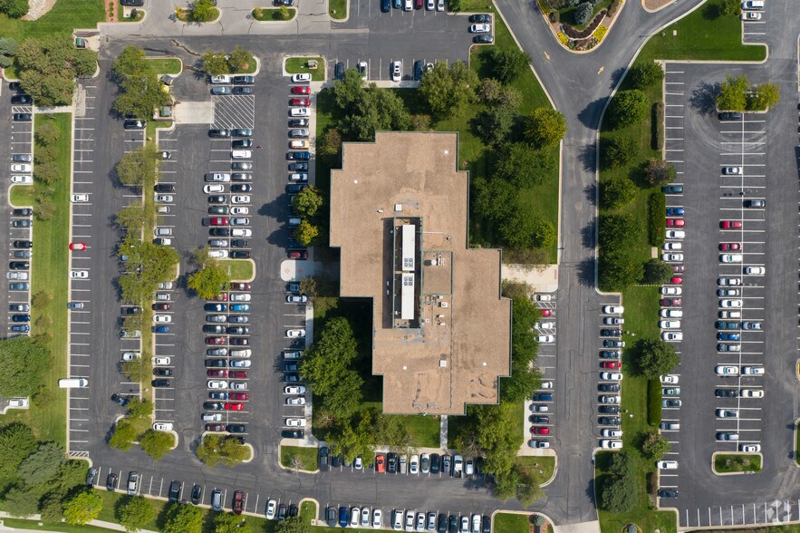 More Photos Of 8325 Lenexa Dr, Lenexa Office For Lease