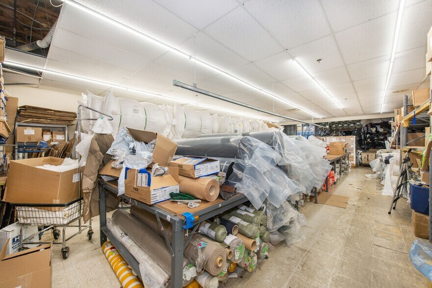 More Photos Of 95 Industrial St E, Clifton Warehouse For Sale