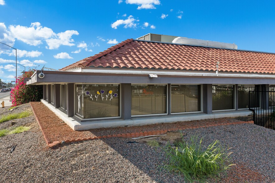 More Photos Of 1716 W Main St, Mesa Restaurant For Sale