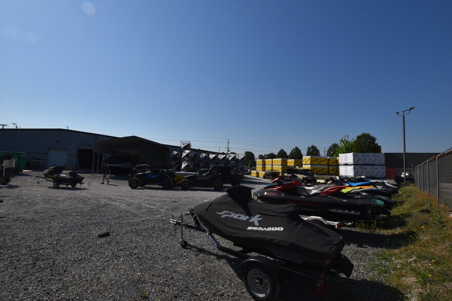 More Photos Of 4917 Highway 58, Chattanooga Auto Dealership For Lease