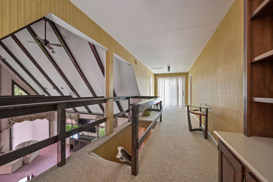 More Photos Of 9155 Campbell Ln, Bridgeville Office For Sale