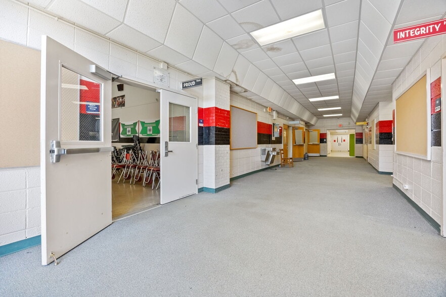 More Photos Of 8967 Cedar Grove School Loop Rd, Nashville Schools For Sale