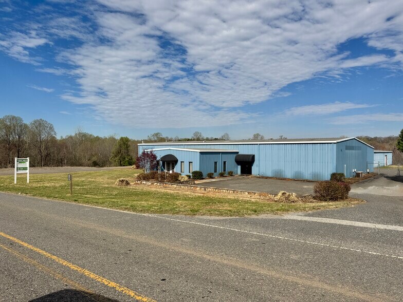 Primary Photo Of 1143 Airport Rd, Shelby Industrial For Lease