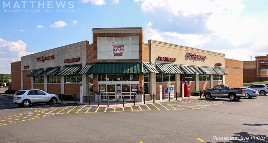 Primary Photo Of 2366 Harding Hwy, Lima Drugstore For Sale