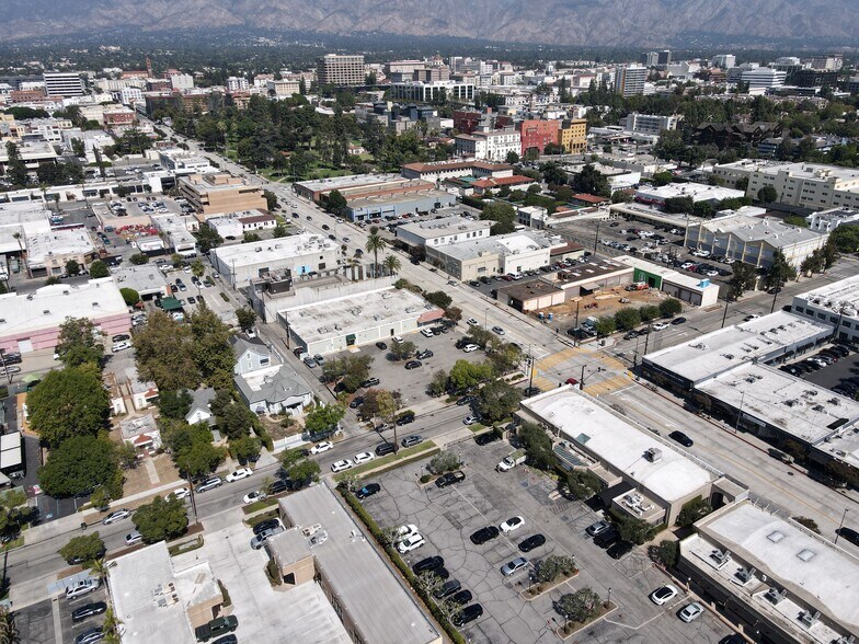 More Photos Of 393-401 S Fair Oaks Ave, Pasadena Medical For Sale