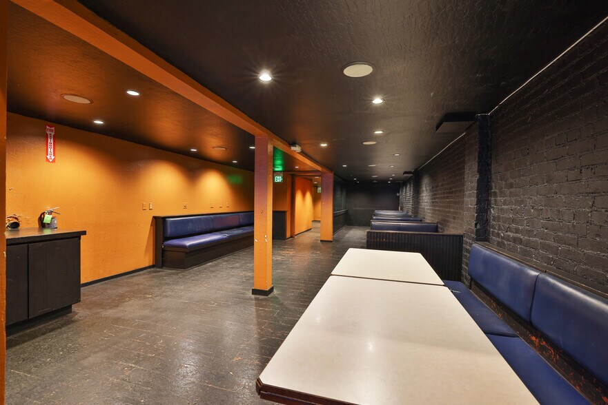 More Photos Of 374 S 1st St, San Jose Storefront For Sale