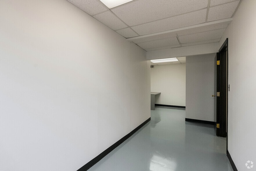 More Photos Of 4701 Randolph Rd, Rockville Medical For Lease