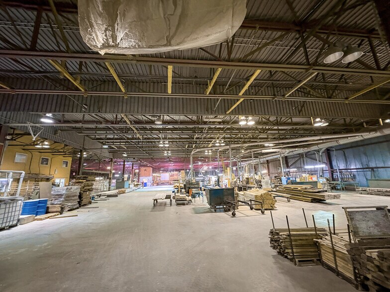 More Photos Of 249 Parker Rd, Scoudouc Industrial For Sale