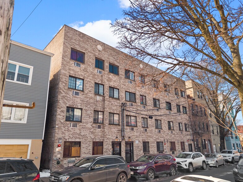 More Photos Of 720-724 E 217th, Bronx Apartments For Sale