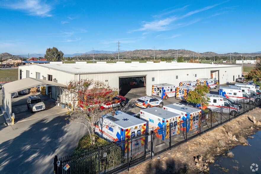 More Photos Of 26035 Palomar Rd, Menifee Warehouse For Lease
