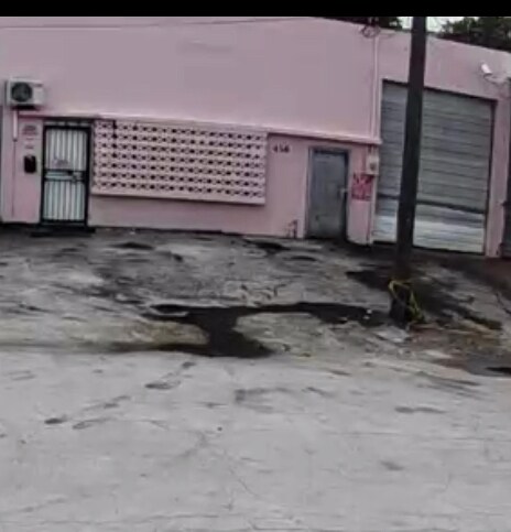 More Photos Of 400-490 SE 11th Ave, Hialeah Warehouse For Lease
