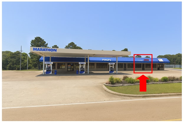 Primary Photo Of 3001 Highway 51, Nesbit Service Station For Lease