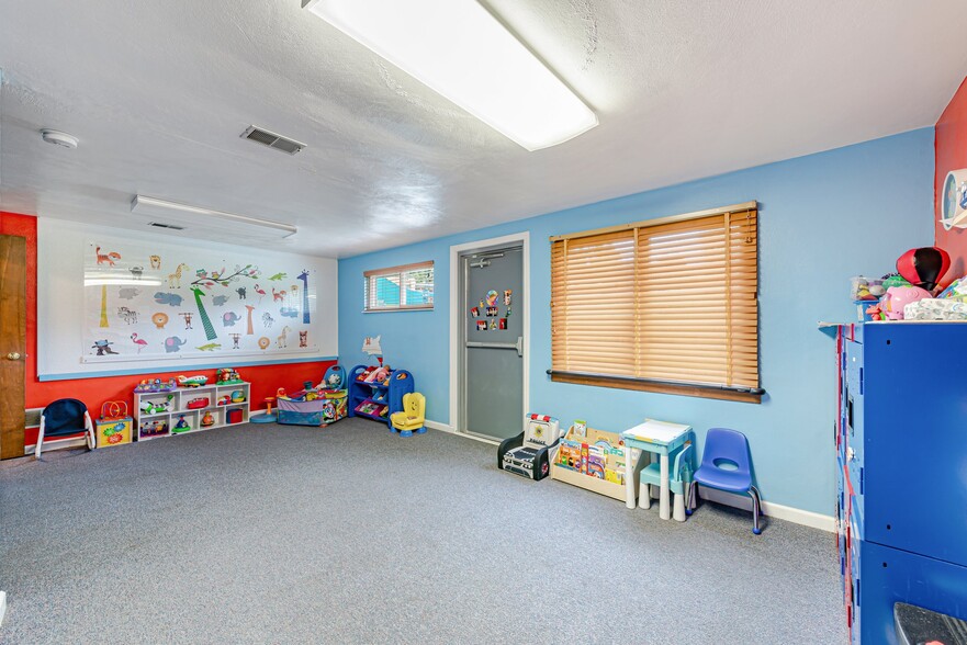 More Photos Of 2420 Greenock Buena Vista Rd, Mckeesport Daycare Center For Sale