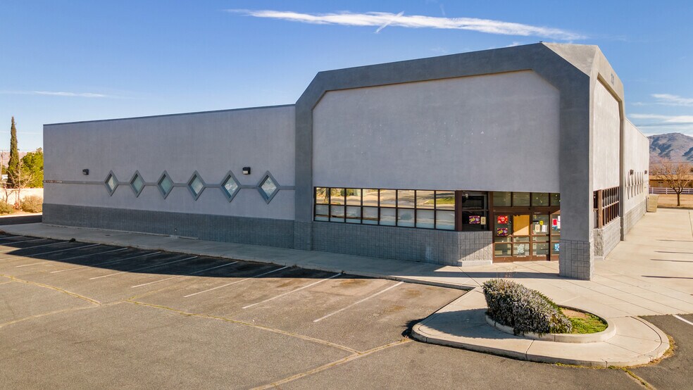More Photos Of 21738 US Highway 18, Apple Valley Drugstore For Sale