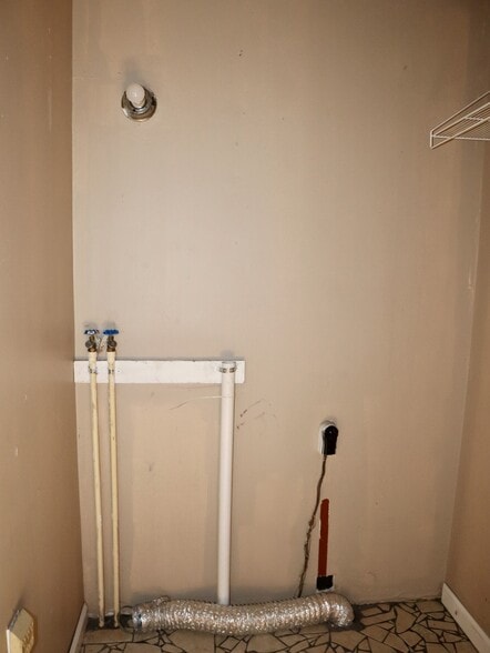 More Photos Of 103 Morgan Ave, Smyrna Office Residential For Sale