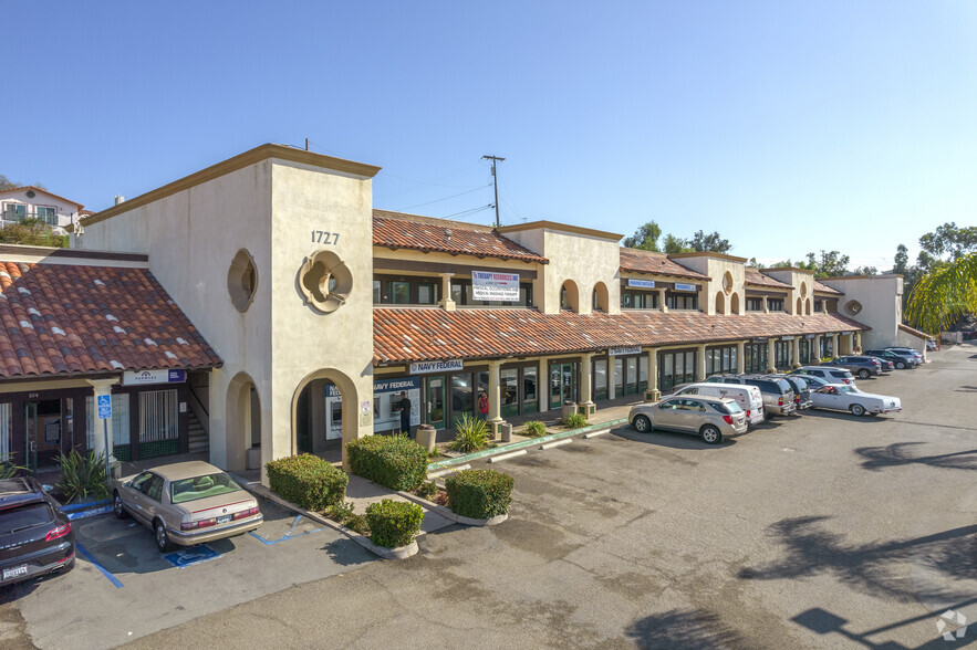 Primary Photo Of 1727 Sweetwater Rd, National City Storefront Retail Office For Lease