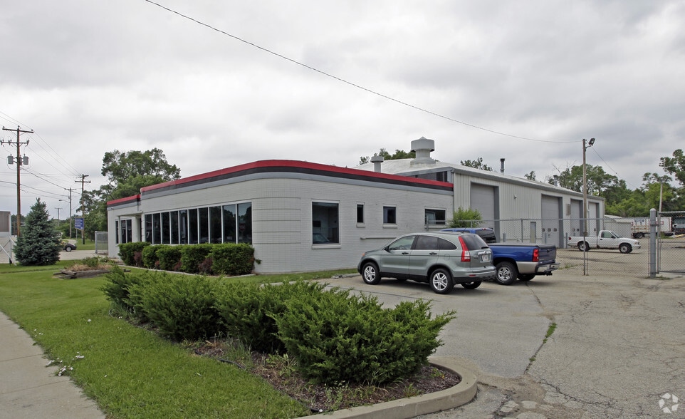 More Photos Of 1431 Manchester St, Beloit Warehouse For Lease